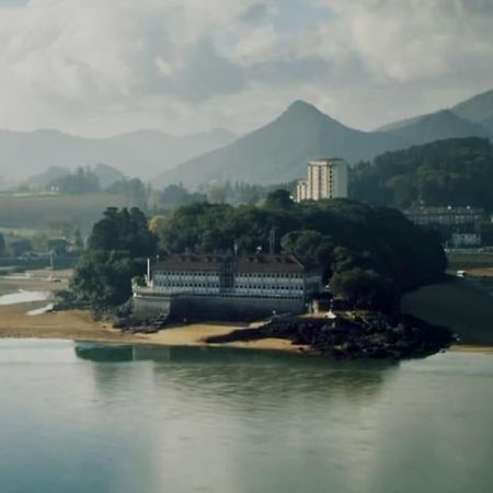 Appartamento Ikialde Sukarrieta Esterno foto
